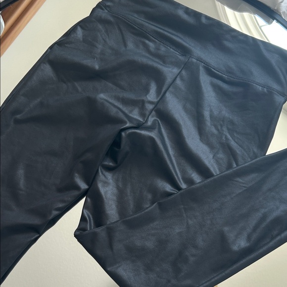 Wild Fable Black Faux Leather Pants - Picture 4 of 4